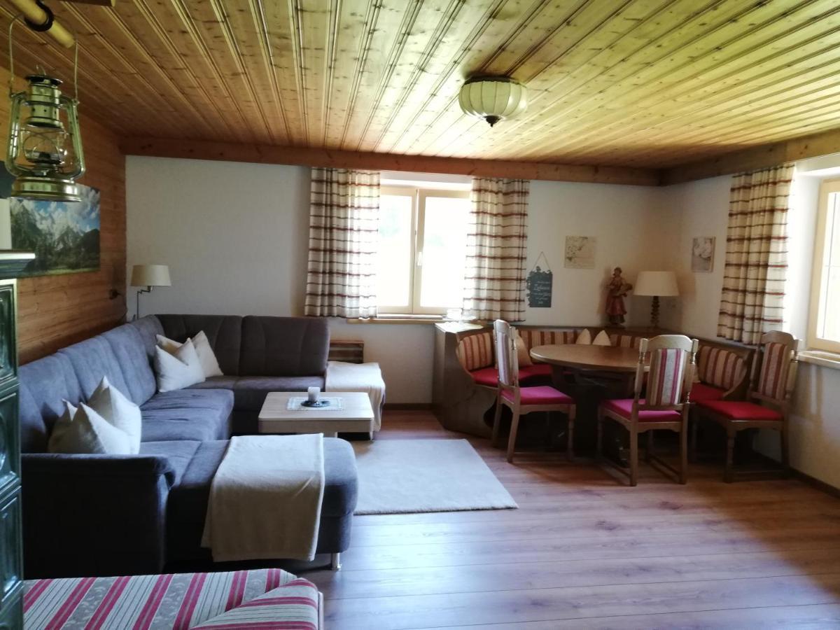 Ferienwohnungen Panoramablick Занкт-Ульріх-ам-Піллерзе Екстер'єр фото